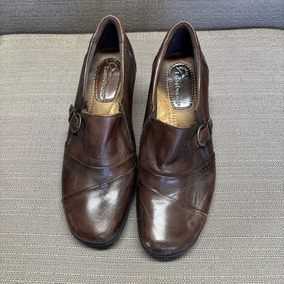Earth Origins Mclean Brown Leather Slip-On Loafers Boots with Buckle Details 9.5 - Picture 3 of 6